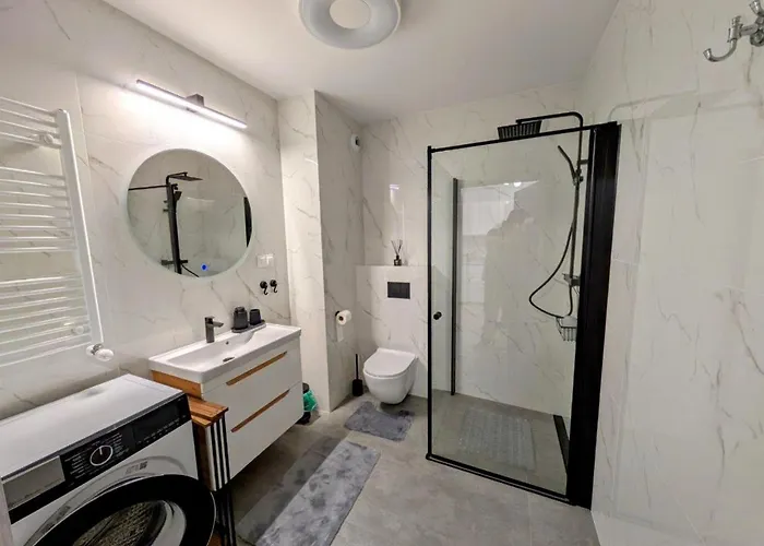 Przy Parku Swietlikow * ヴロツワフ