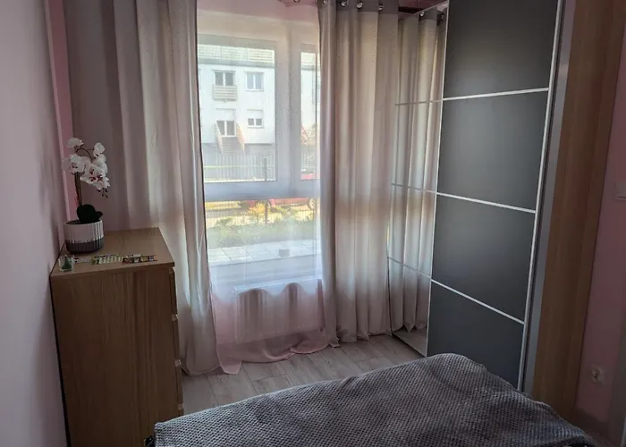 アパート Przy Parku Swietlikow ヴロツワフ